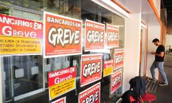 Bancários em greve nacional por tempo indeterminado