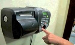 Empresa pagará horas extras por não apresentar cartões de ponto