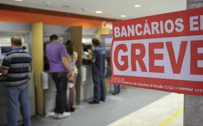 Bancários vão pedir 12,8% de reajuste