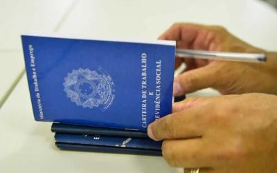 Erro ao anotar CTPS gera danos morais