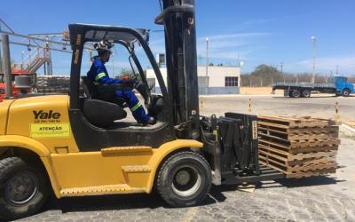 Empresa indenizará em periculosidade por abastecimento de empilhadeira