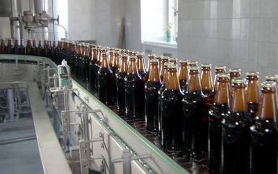 Cervejaria é processada por comercializar cerveja "batizada"