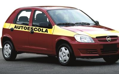 Auto escola é condenada a indenizar aprendiz em danos morais e materiais
