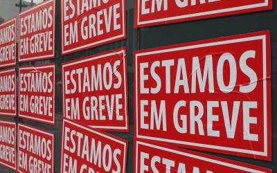 Servidor em greve terá dias descontados, exceto se houver acordo de compensação