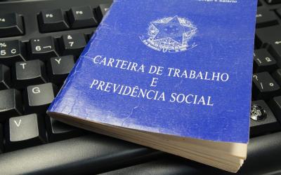 Empresa que obrigou empregado a virar Pessoa Juridica é condenada